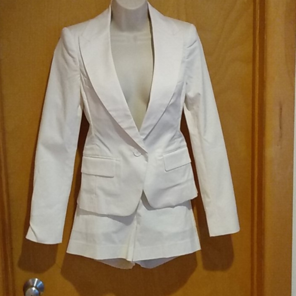Size 2 white 2 piece set trouser shorts and jacket